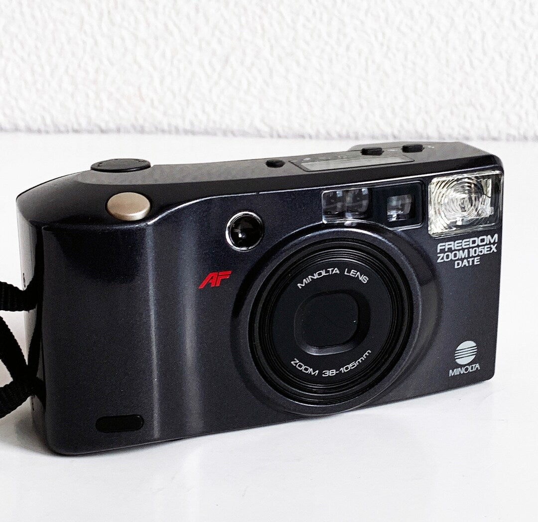 Minolta - Freedom Zoom 105EX Date