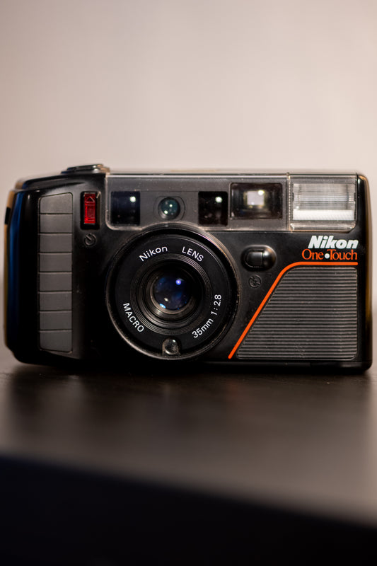 Nikon One Touch 300D